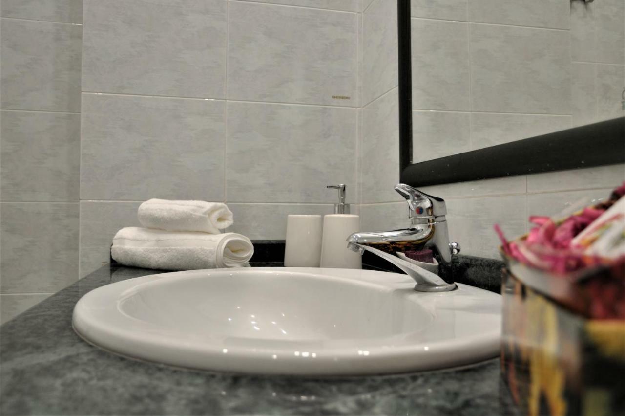 Elera Holiday Apartment 巴勒莫 外观 照片